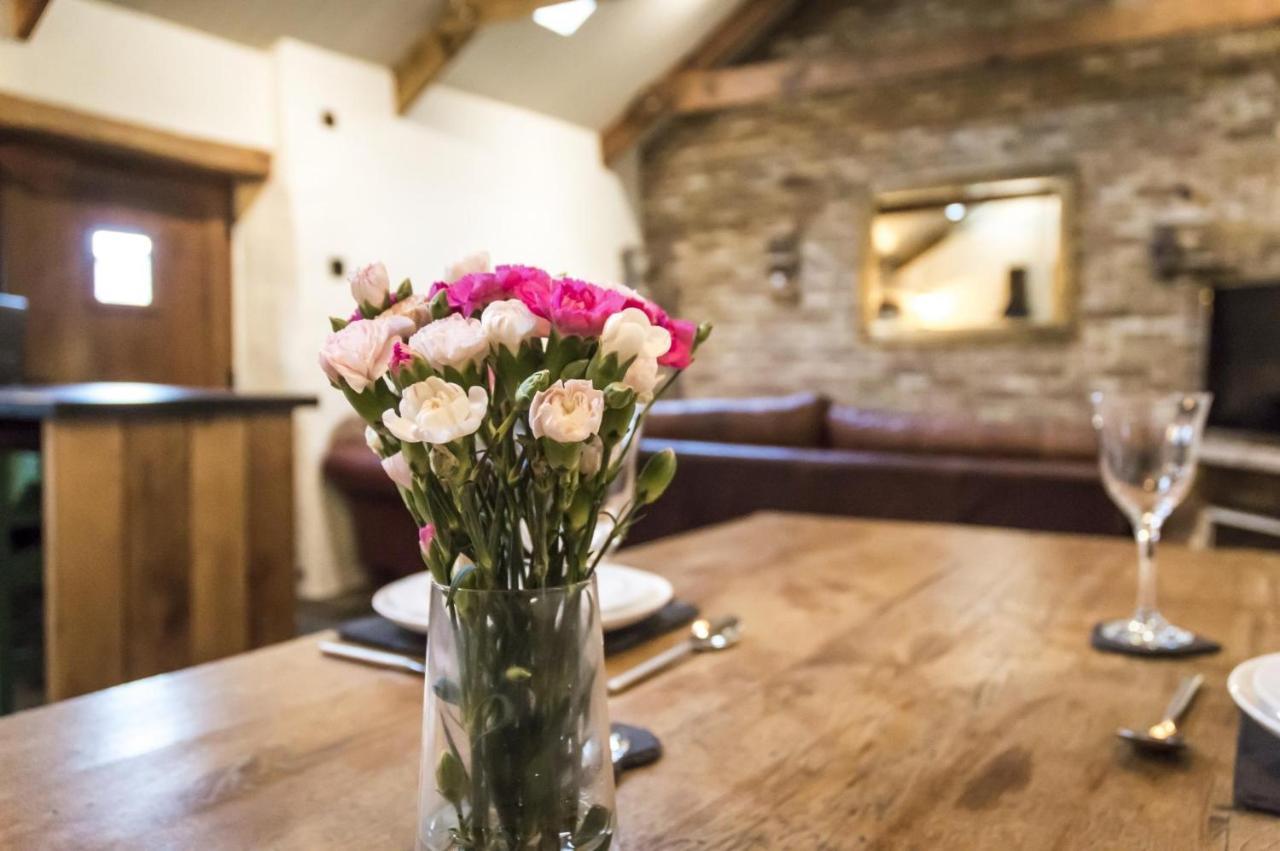 Lavender - Luxurious Barn Conversion - Blossom Farm Johnston Εξωτερικό φωτογραφία