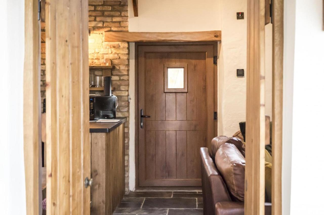 Lavender - Luxurious Barn Conversion - Blossom Farm Johnston Εξωτερικό φωτογραφία