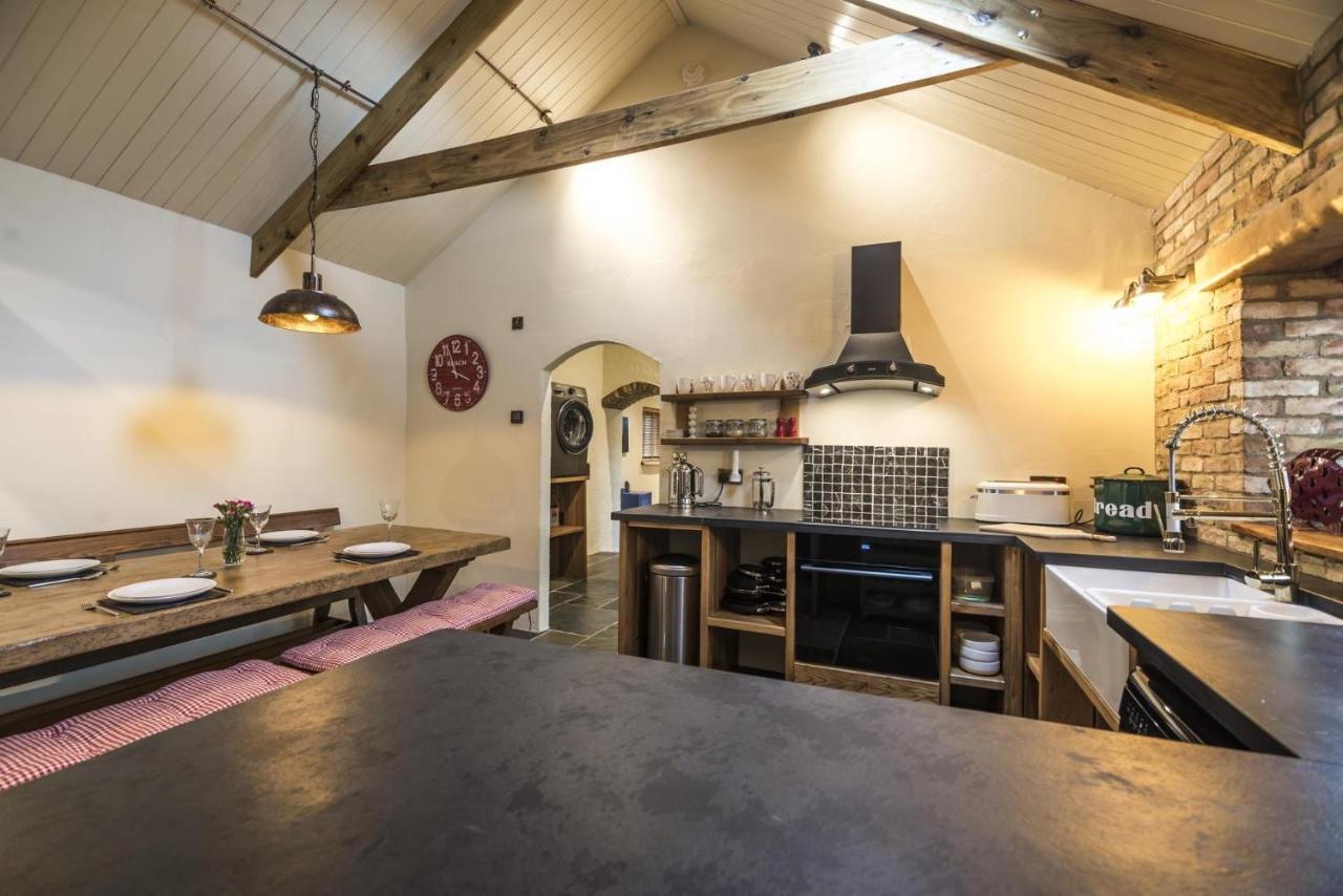 Lavender - Luxurious Barn Conversion - Blossom Farm Johnston Εξωτερικό φωτογραφία